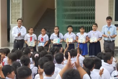 Liên Đội trường tiểu học Thị Trấn 1 tuyên dương đợt 1 cho học sinh tham gia tốt các phong trào Đội.